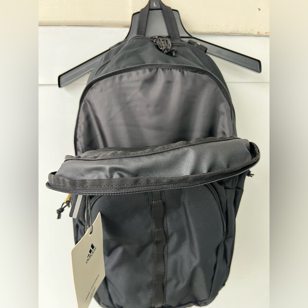 adidas Prime 7 Extra Large Black / Gold Backpack - Picture 9 of 12